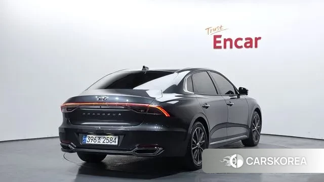 Hyundai The New Grandeur IG id 3634615 из Кореи 12