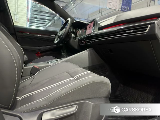 Volkswagen Golf id 4263086 из Китая 12