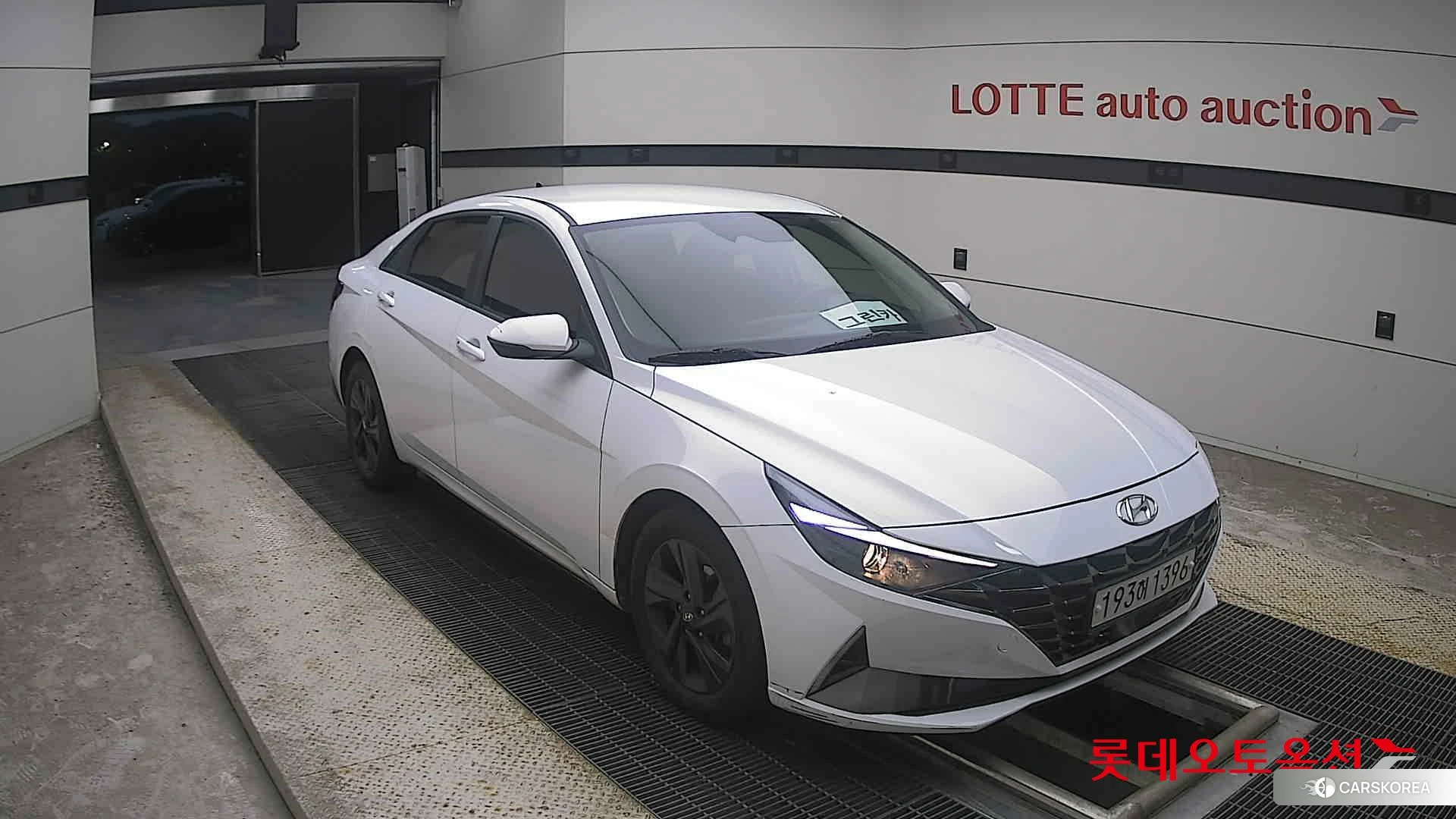 Hyundai Avante Hybrid id 4902485 из Кореи 12