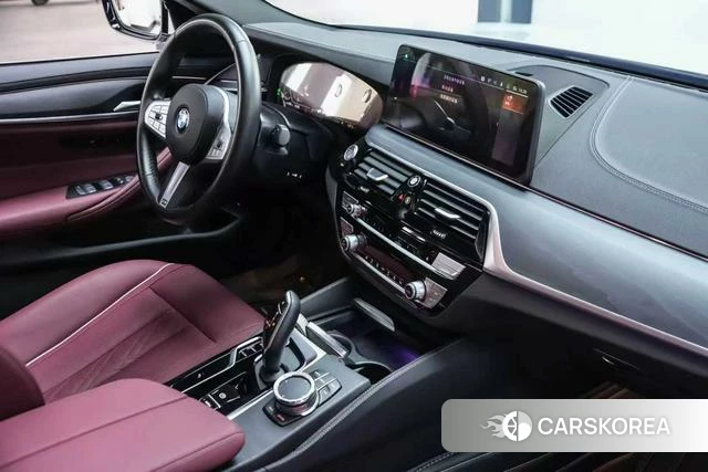 BMW 5 series 2023 Белый из Китая, фото 4