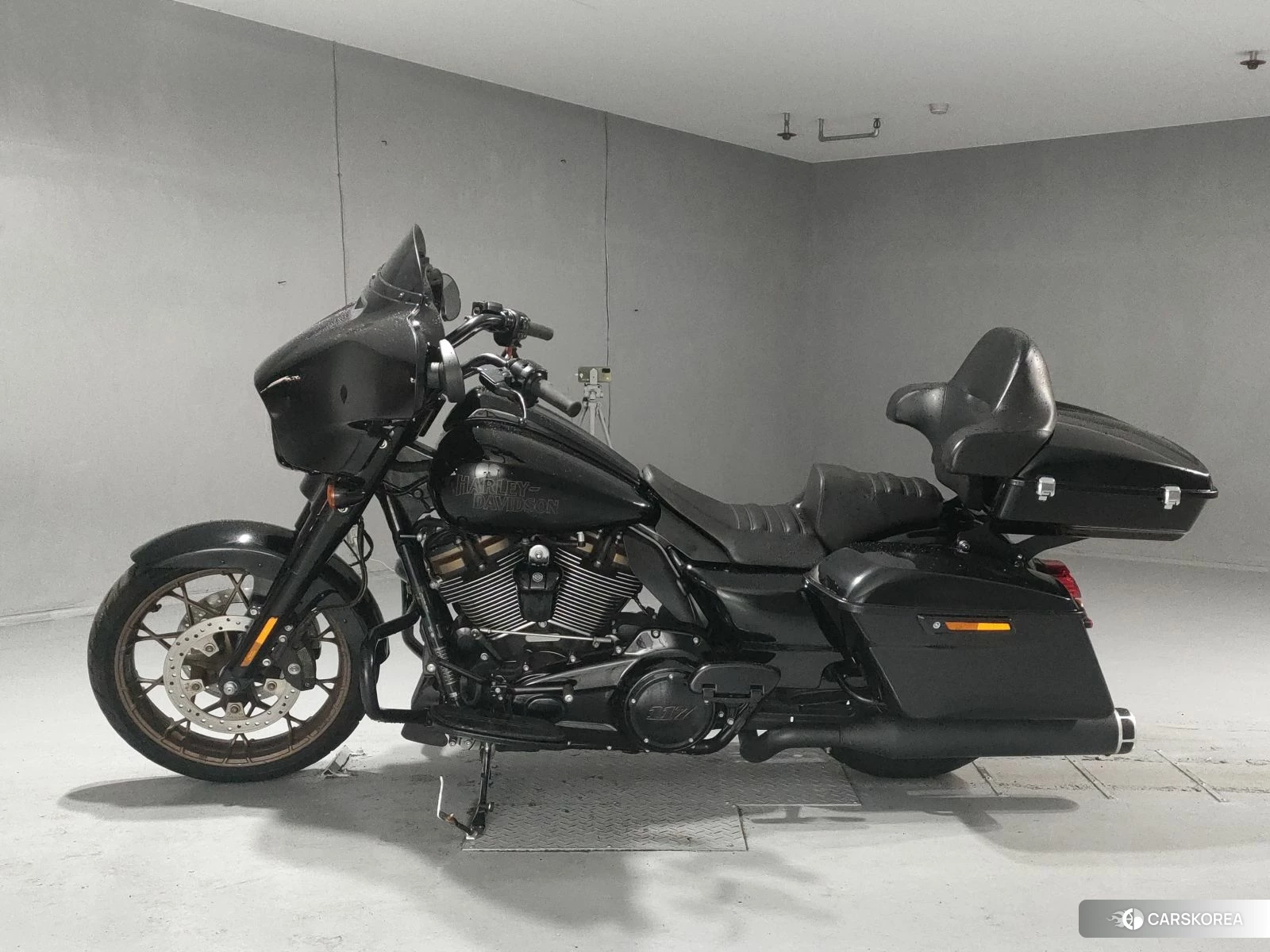 Проданный Harley-Davidson Street Glide ST FLHXST1920 2023 из Японии, фото 3