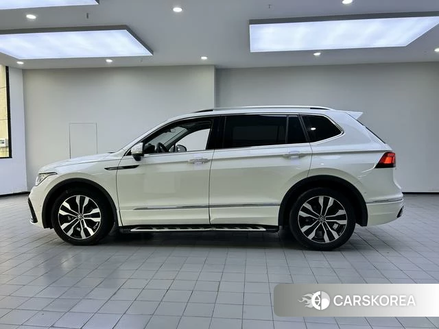 Volkswagen Tiguan L 2022 Белый из Китая, фото 4
