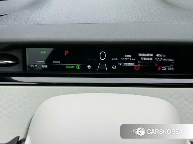Honda e: NP2 Pole Pai 2 2025 Серебристо-серый из Китая, фото 2