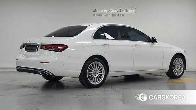 Mercedes-Benz E-Class W213 id 4774237 из Кореи 9