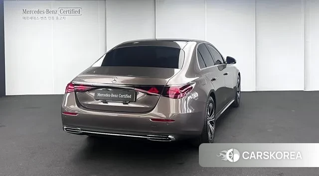 Mercedes-Benz E-Class W214 id 3775833 из Кореи 9