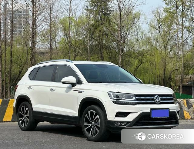 Volkswagen Tuyue id 4236332 из Китая 12