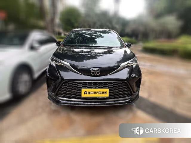 Toyota Grevia 2025 Черный из Китая, фото 2