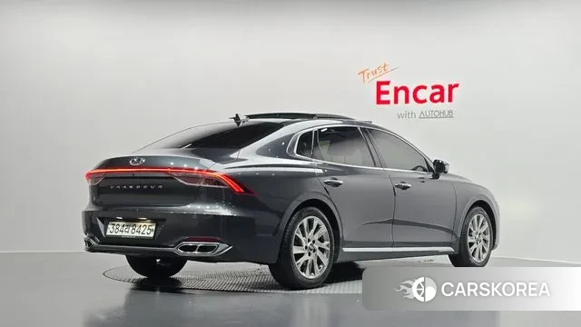 Hyundai The New Grandeur IG Hybrid id 3499454 из Кореи 12