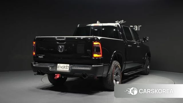 Dodge Lampicup id 3924132 из Кореи 12