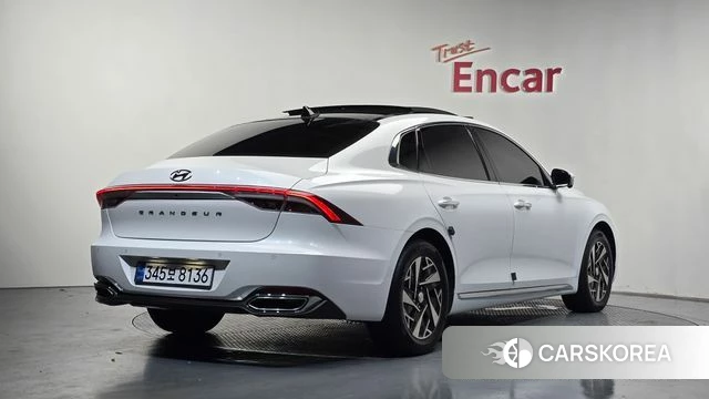 Hyundai The New Grandeur IG Hybrid id 4618866 из Кореи 12