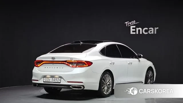Hyundai Grandeur IG id 3408104 из Кореи 12
