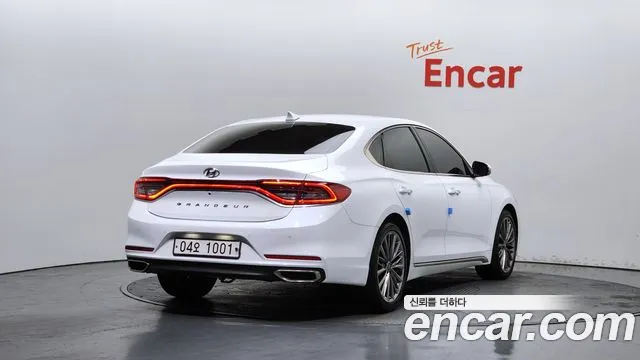 Hyundai Grandeur IG id 2496290 из Кореи 12