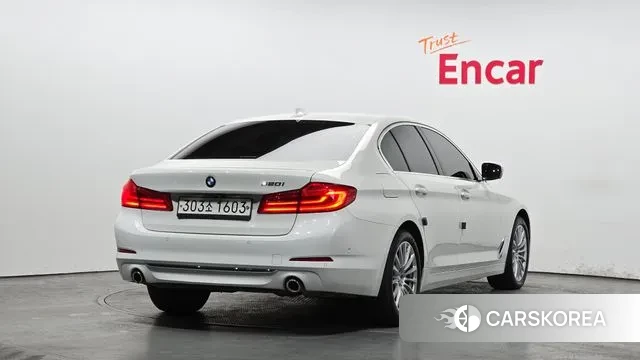 BMW 5 Series (G30) id 3672368 из Кореи 12