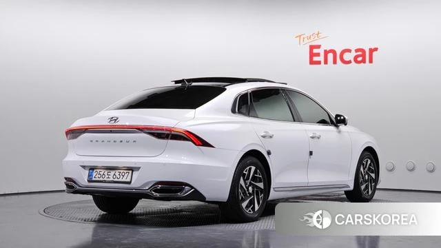 Hyundai The New Grandeur IG Hybrid id 4619704 из Кореи 12