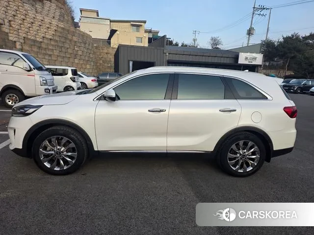 Kia The New Sorento id 3773239 из Кореи 11