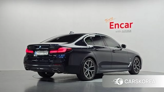 BMW 5 Series (G30) id 4349836 из Кореи 12