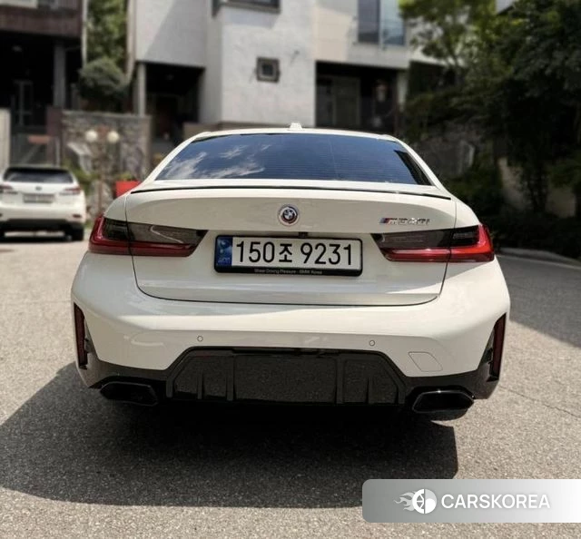 BMW 3 Series (G20) 2023 Белый из Кореи, фото 2