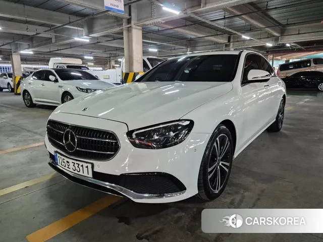 Mercedes-Benz E-Class W213 2022 Белый из Кореи, фото 5