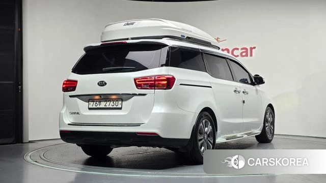 Kia The New Carnival id 4667502 из Кореи 12