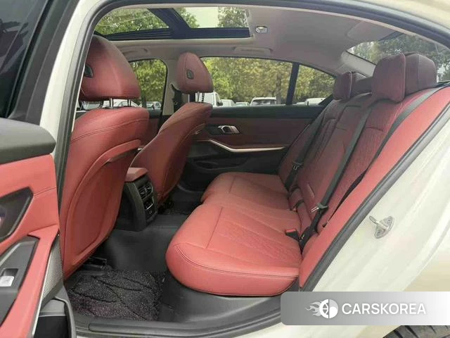 BMW 3 series 2025 Белый из Китая, фото 2