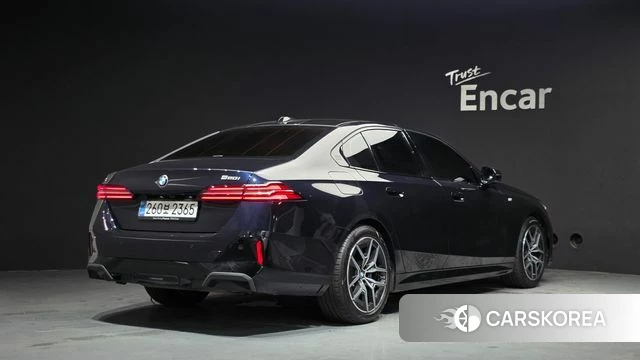BMW 5 Series (G60) id 4634982 из Кореи 12