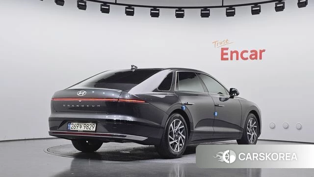 Hyundai Grandeur Hybrid (GN7) id 4921892 из Кореи 12