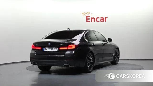 BMW 5 Series (G30) id 3026946 из Кореи 12