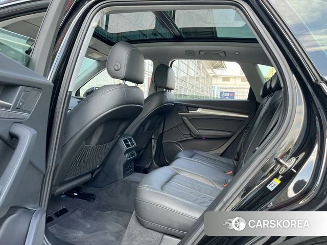 Audi Q5L id 4290546 из Китая 11