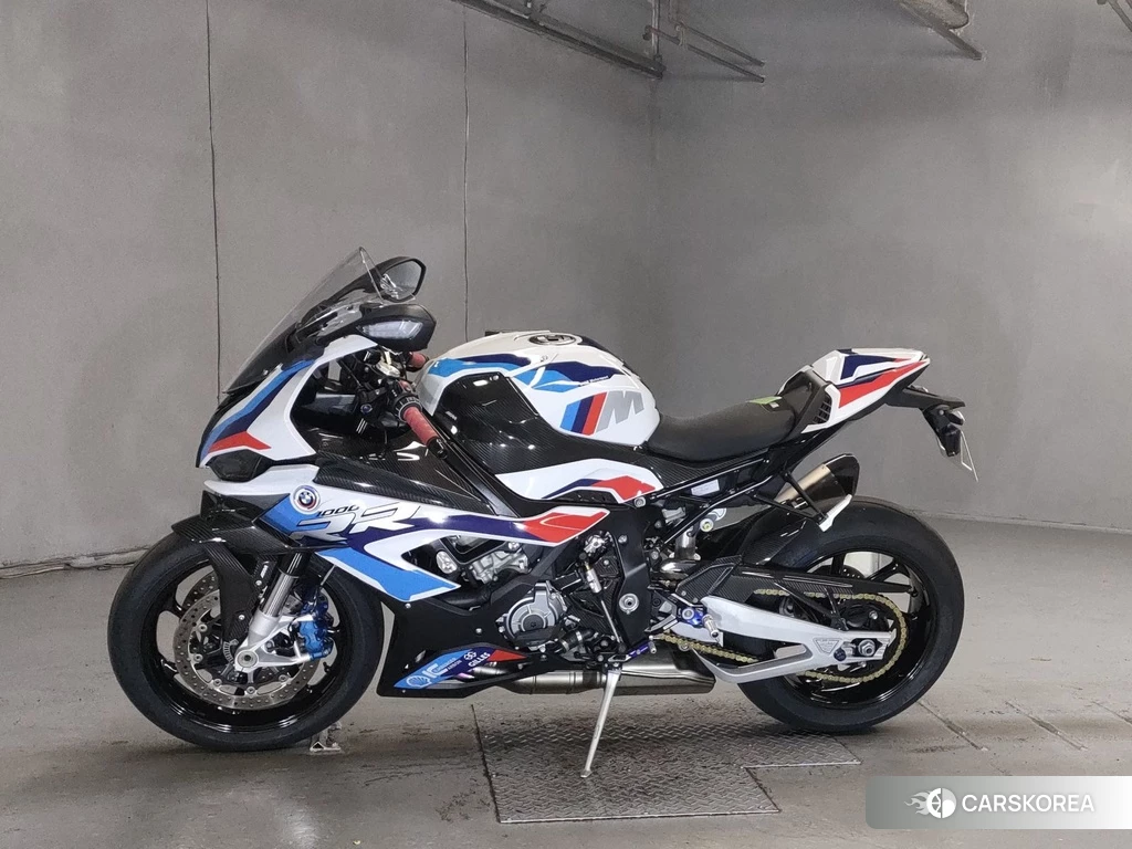 Проданный BMW M1000RR 2022 из Японии