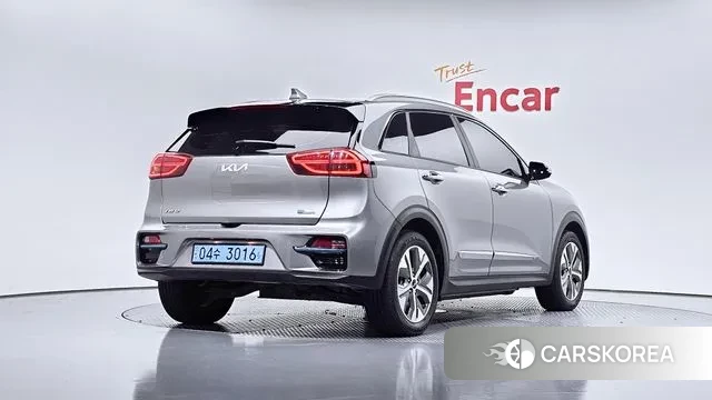 Kia Niro EV id 3213639 из Кореи 12
