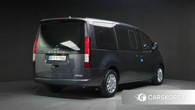 Hyundai Staria id 3871889 из Кореи 12