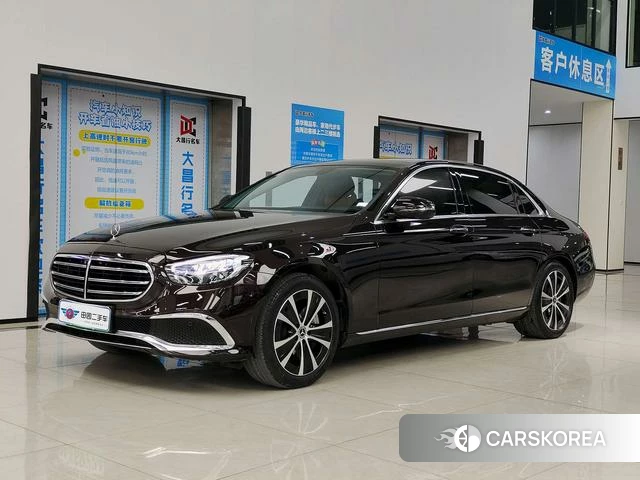 Mercedes-Benz E-class PHEV 2023 Коричневый из Китая, фото 3