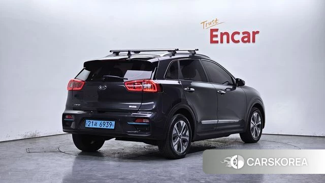 Kia Niro EV id 3829116 из Кореи 12