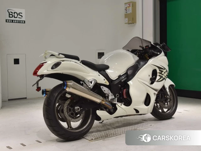 Проданный Suzuki GSX1300R HAYABUSA 2012 из Японии, фото 2