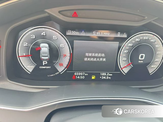 Audi A6L 2022 Черный из Китая, фото 2