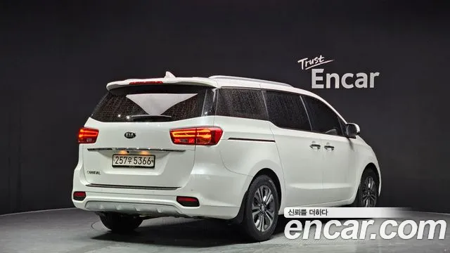 Kia The New Carnival id 2854979 из Кореи 12