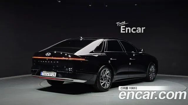 Hyundai Grandeur (GN7) id 2816127 из Кореи 12