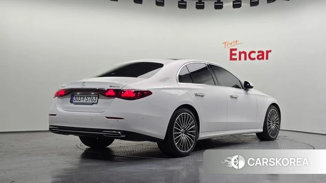 Mercedes-Benz E-Class W214 id 4739613 из Кореи 12