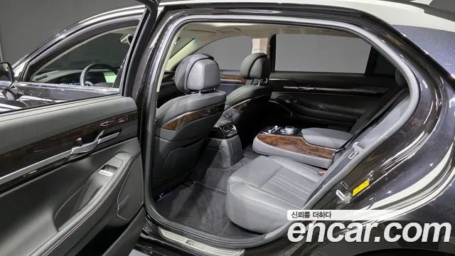 Genesis G90 id 2619786 из Кореи 12