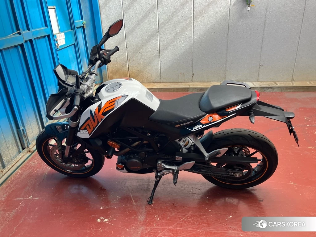 Проданный KTM 200 DUKE 2013 из Японии, фото 2