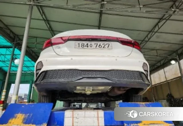 Kia The New K3 2nd generation 2021 Белый из Кореи, фото 2