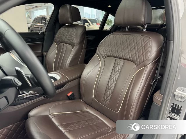 BMW 7 series id 4348817 из Китая 12
