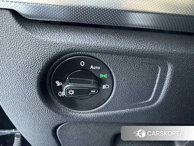 Volkswagen Passat id 4336004 из Китая 12