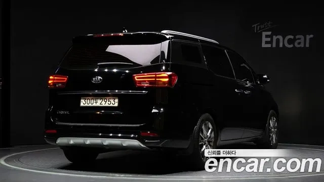 Kia The New Carnival id 2887142 из Кореи 12