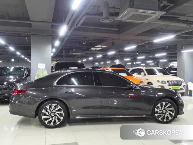 Mercedes-Benz E-Class W214 id 3431420 из Кореи 7