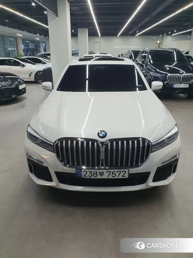 BMW 7 Series (G11) 2021 Белый из Кореи, фото 2