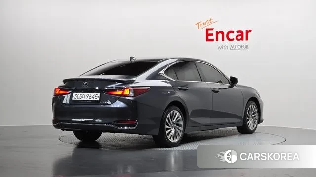 Lexus ES300h 7th generation id 3740095 из Кореи 12