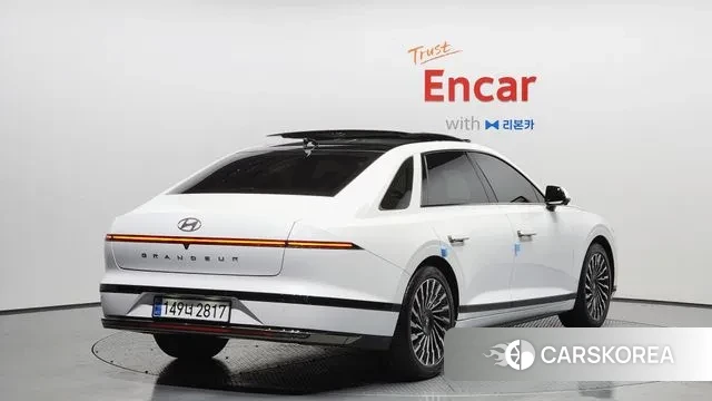 Hyundai Grandeur (GN7) id 3365713 из Кореи 12