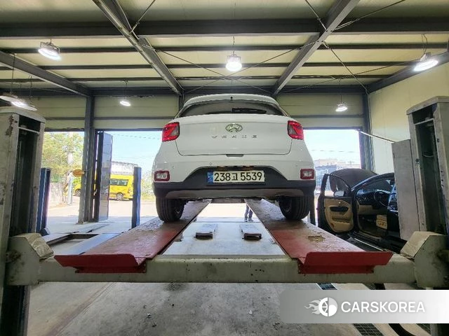 Hyundai Venue 2021 Белый из Кореи, фото 2