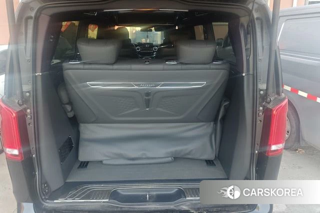 Mercedes-Benz V-class id 4301804 из Китая 9